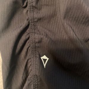 cropped ivivva joggers